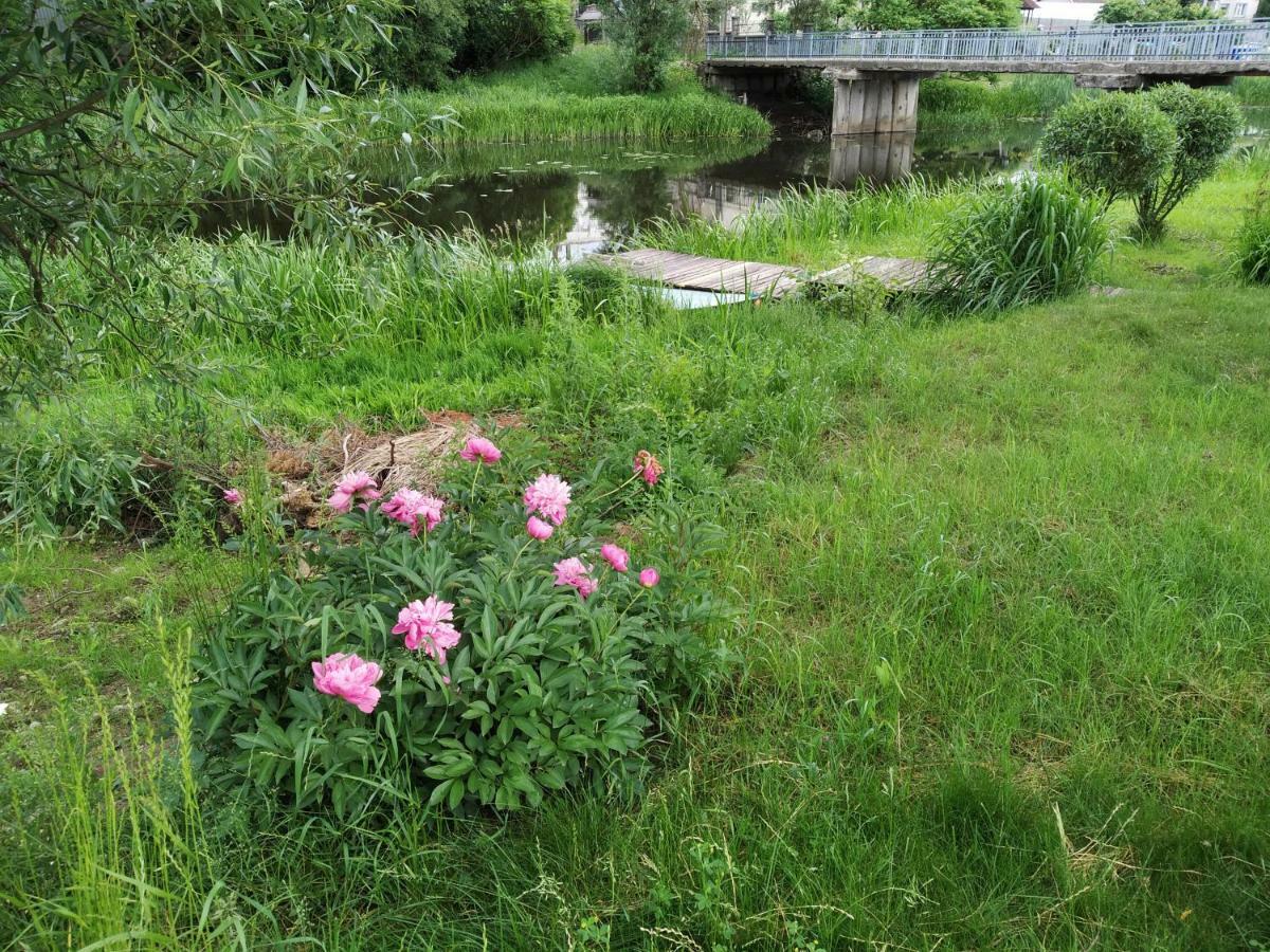 9 Min From Palanga! Luxury House On The River And Sauna Kretinga Extérieur photo